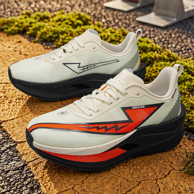 Męskie buty do biegania marato – Breathable Mesh Athletic Shoes recenzja i cena