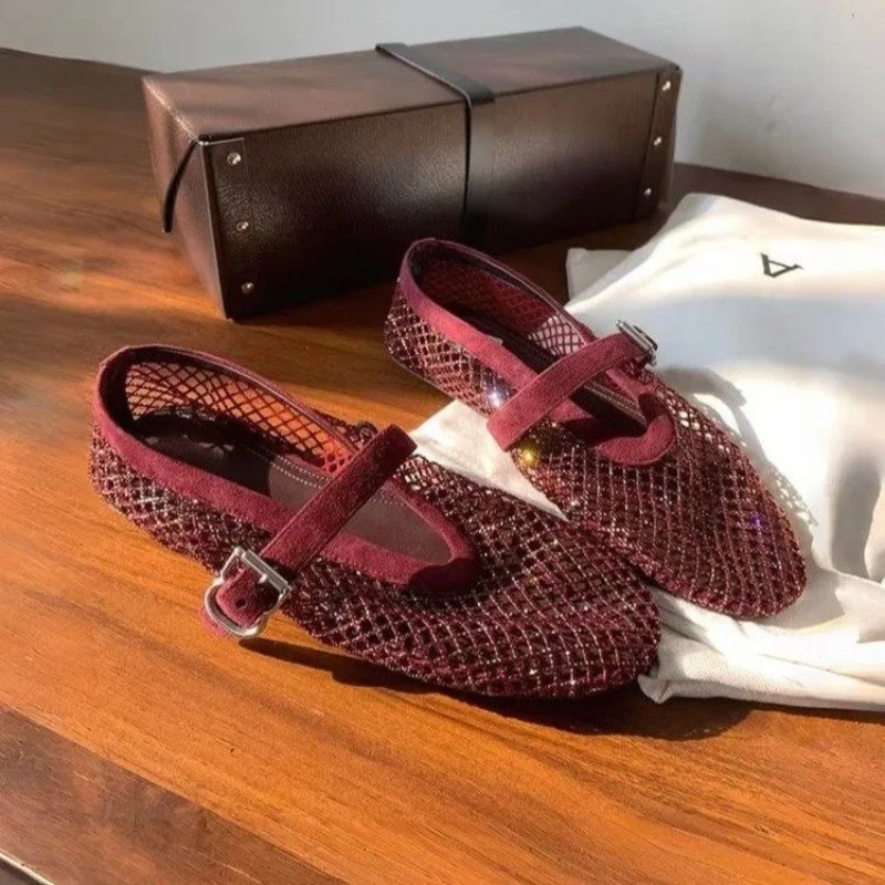 Ażurowe sandały Baotou z cyrko – Sandals recenzja i cena
